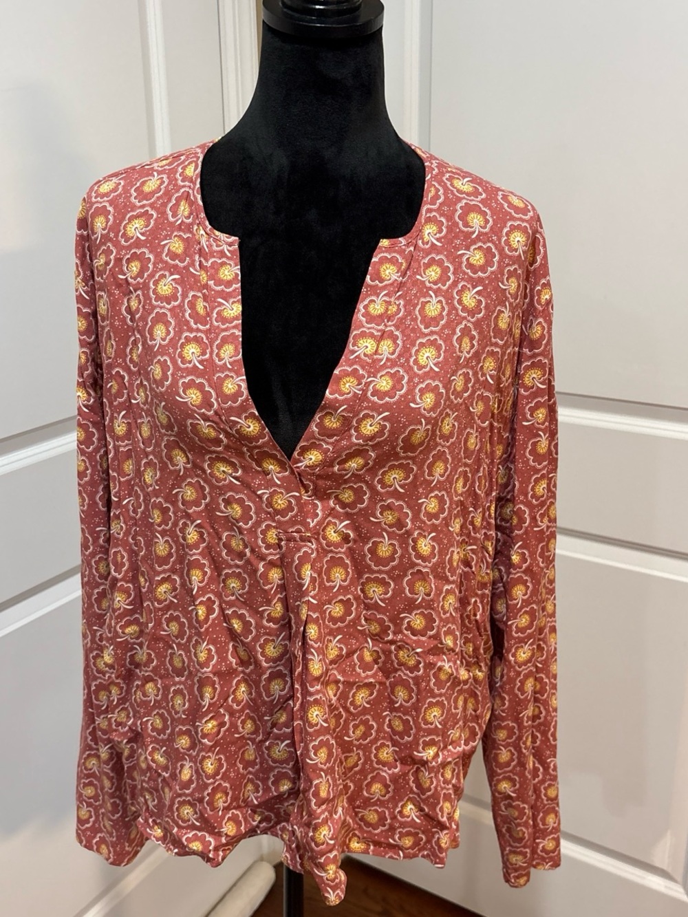 Treasure & Bond Rose and Yellow Floral Top